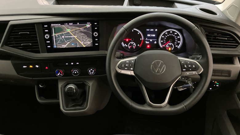 Volkswagen Transporter T32 Lwb Diesel 2.0 TDI 150 Highline Kombi Van